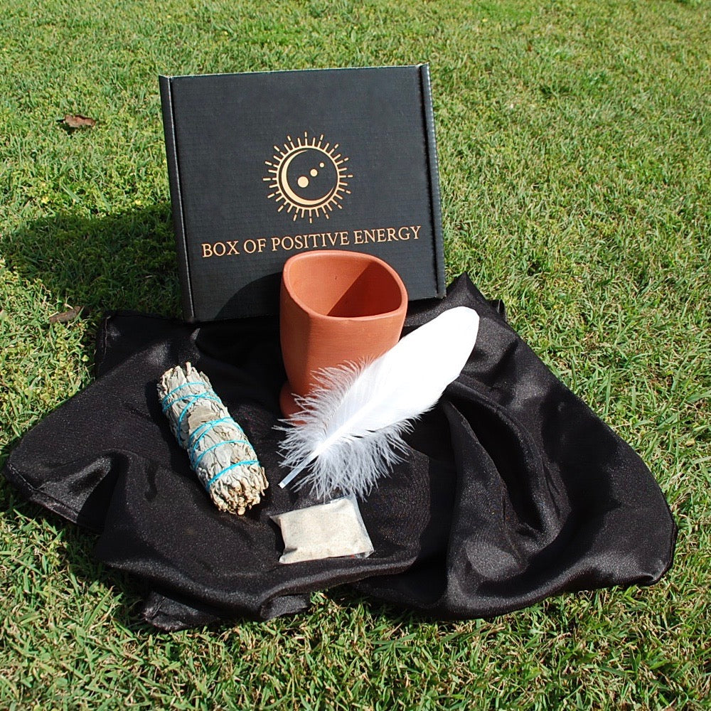 Cleanse yourself with  the smudging kit inside your strengthen passion positive energy box.